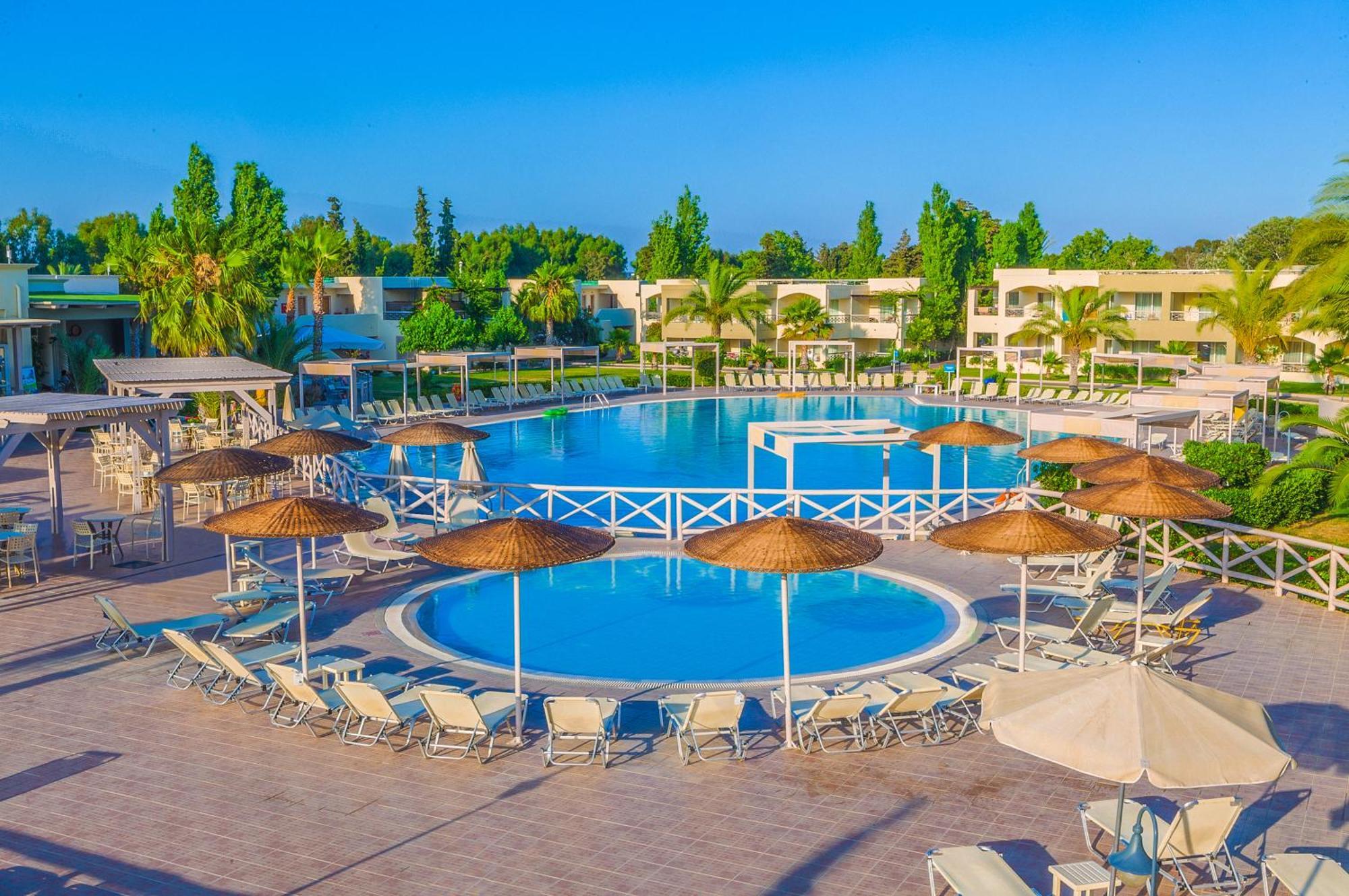 Kipriotis Maris Suites Psalidi  Extérieur photo