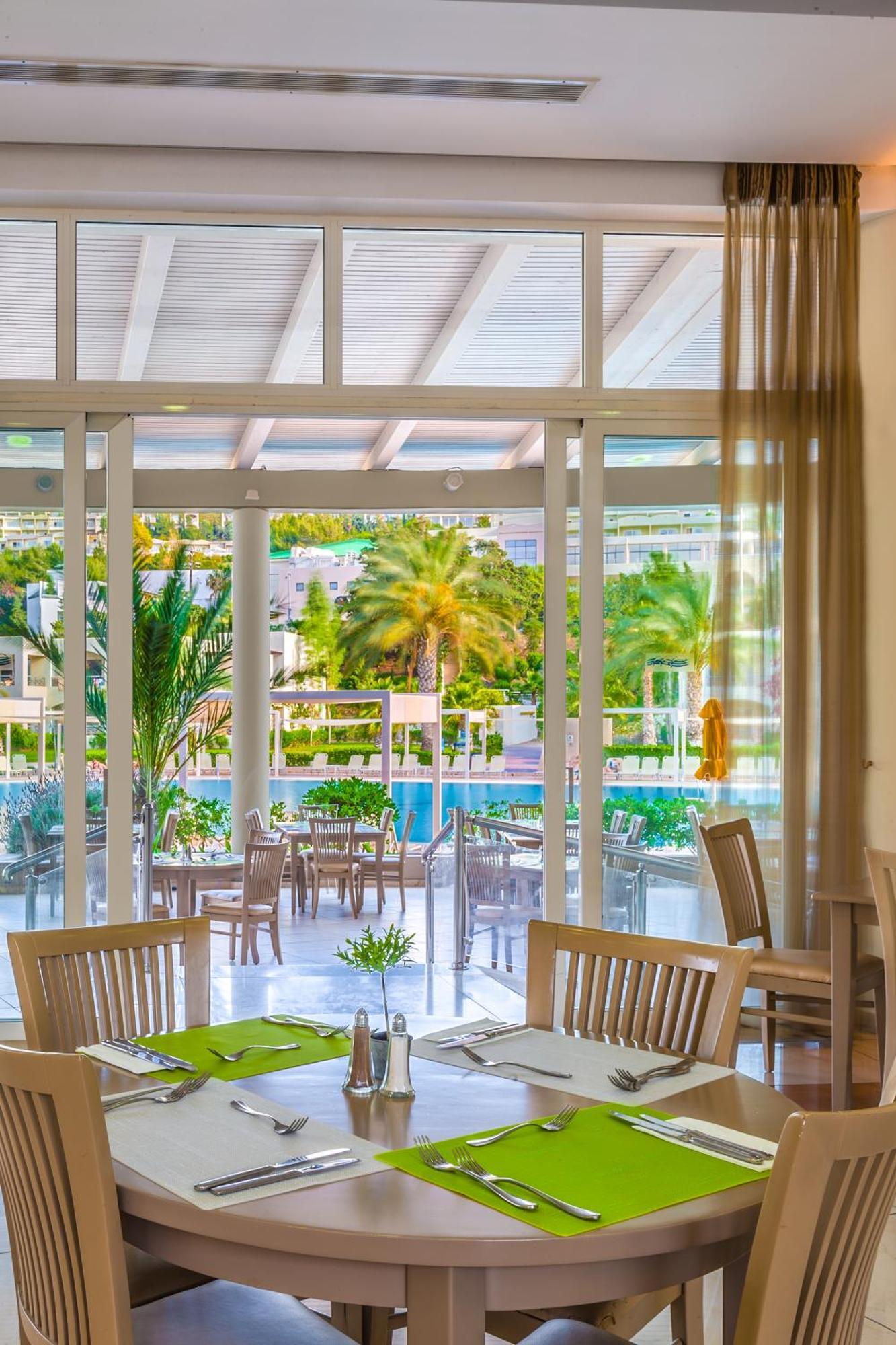 Kipriotis Maris Suites Psalidi  Extérieur photo