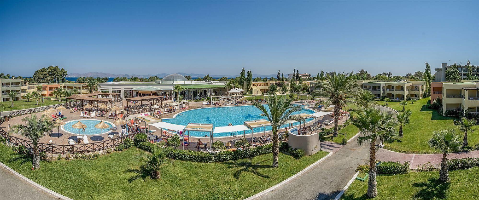 Kipriotis Maris Suites Psalidi  Extérieur photo