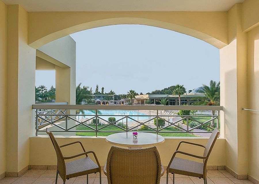 Kipriotis Maris Suites Psalidi  Extérieur photo